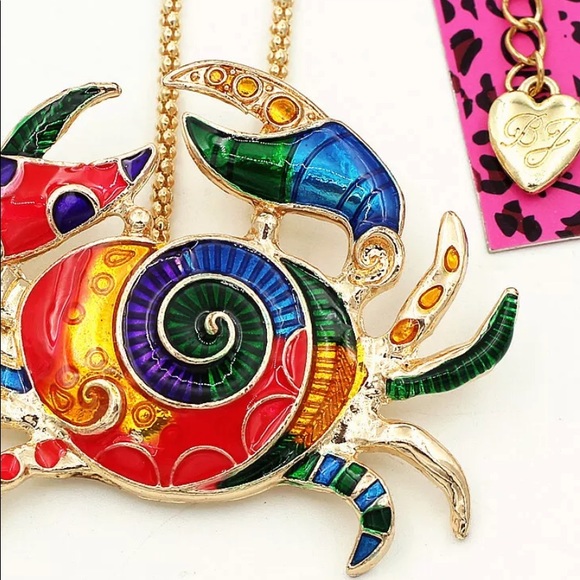 NWT Betsey Johnson Multi-Color Enamel Crab Pendant - Picture 3 of 5